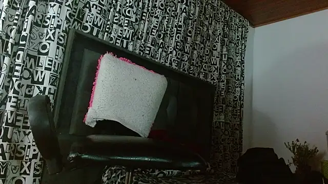 DULCE_ZOE Webcam show