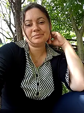 Flacara100's Live XXX Chat