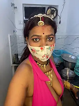 Savita_Desai_BDSM_couple ওয়েবক্যাম শো