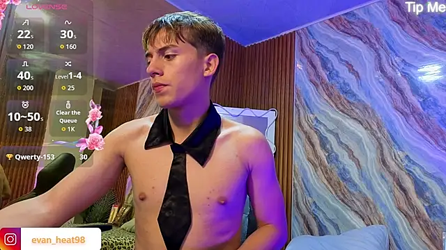 Chat XXX en directo de EVAN_TAY