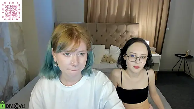 Онлайн чат XXX Elira_Vane