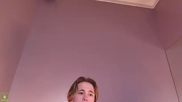 AstreanMidnight Webcam-Show