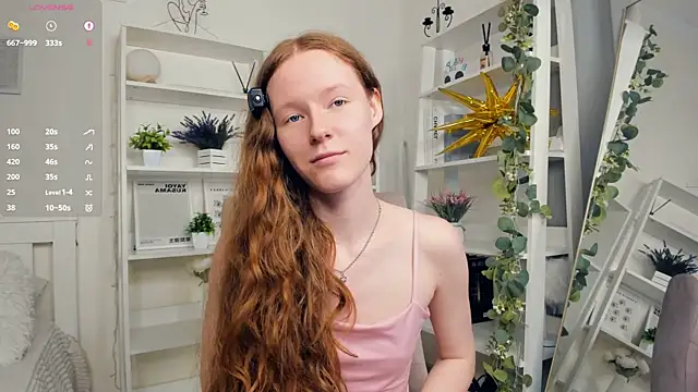 Chat +18 de ZaraBluitt ao vivo