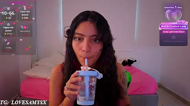 Chat soba uživo modela Lovelyamyy