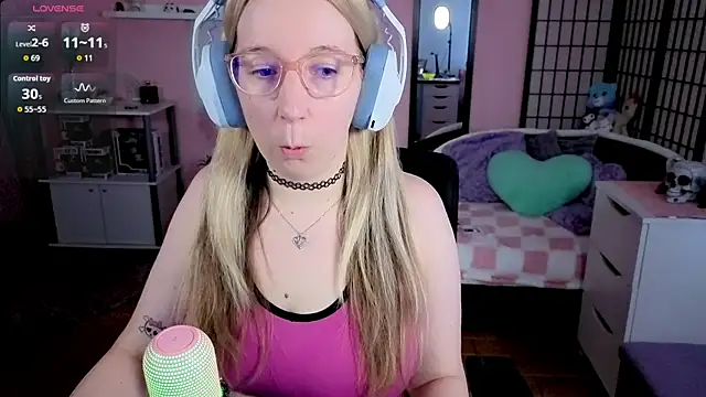Chat +18 de JustKerry ao vivo
