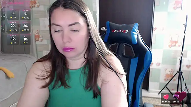 Korolek12's Live XXX Chat