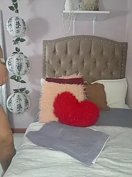 دردشة PandoraLuxury الجنسية المباشرة