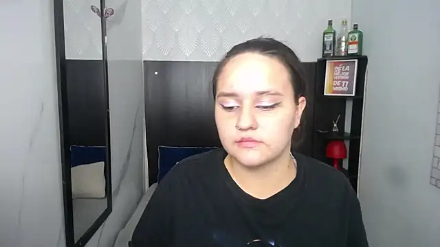 emili_rey Chat XXX live