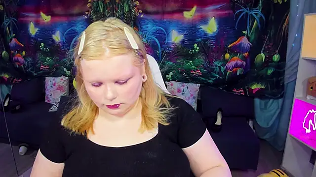 LottieReed's Live XXX Chat