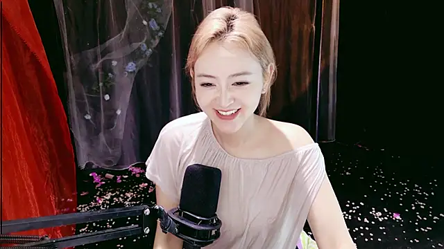 Unique_Mia Show Webcam