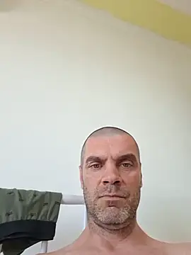 MASTERBALCANIAN: απευθείας συνομιλία ΧΧΧ