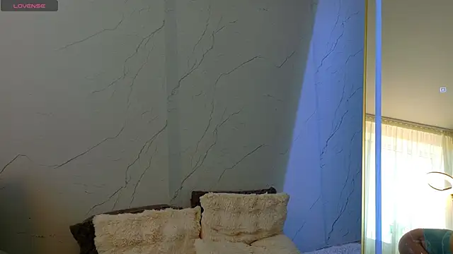 sasha_lst লাইভ XXX চ্যাট