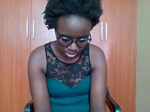 sexy_darleen23 XXX чат на живо