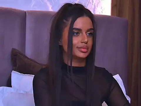 AliceKane Adlı Modelin Canlı XXX Sohbeti