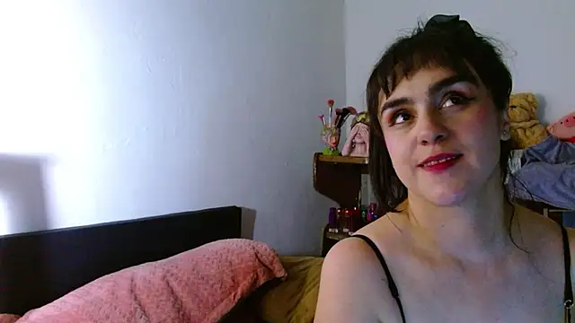 Chatroom XXX en direct de collette_beaufoy_