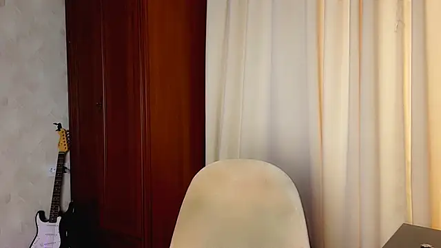 عرض كام Zombde