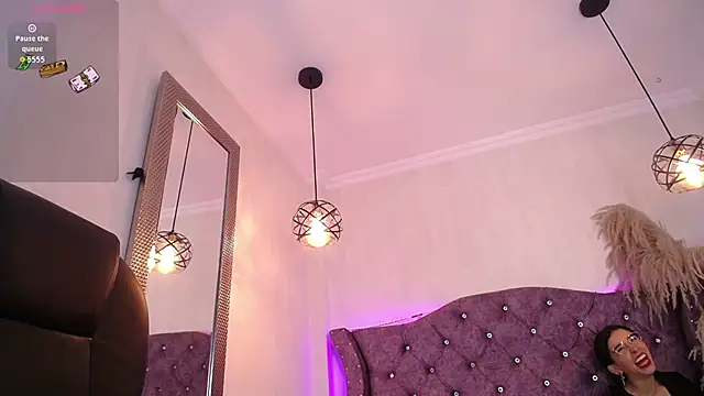 Amara_Davis1 Live chatroom