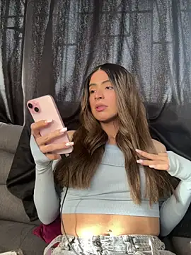 Lottus_fire Show in webcam
