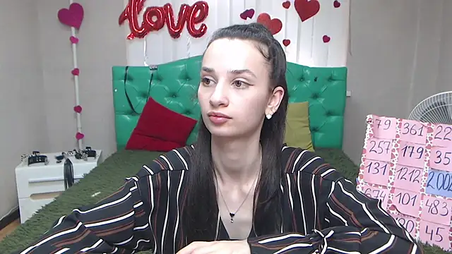 Je55icaBreeze Adlı Modelin Canlı XXX Sohbeti