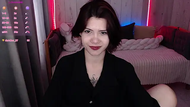 Chat +18 de llittle-peachh ao vivo