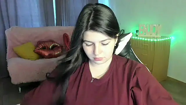 KisaModel Live XXX Chat