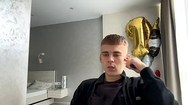 Вебкам-шоу SoloFury