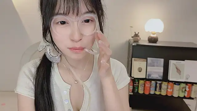 Chat XXX en directo de Onechestnut