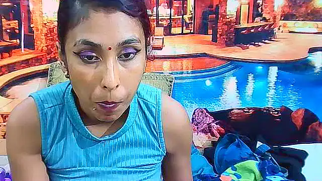 צ'אט XXX בשידור חי של IndianSexyButt