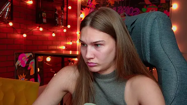 Sweet_Emilya Chat XXX in diretta