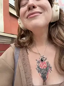 Czat XXX na żywo – mini_moona