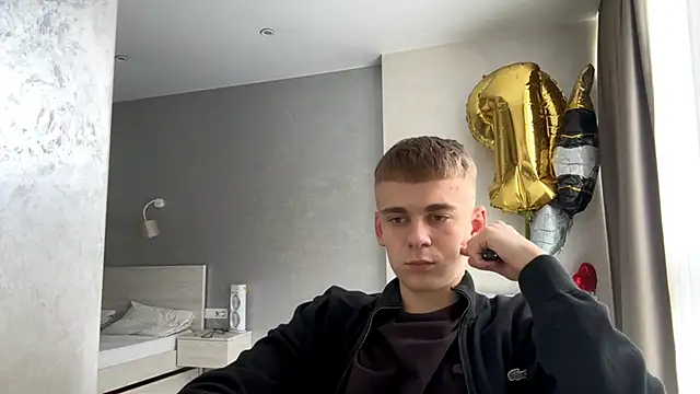SoloFury webcam show