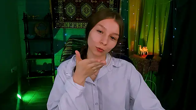 JulieDaniel Adlı Modelin Canlı XXX Sohbeti
