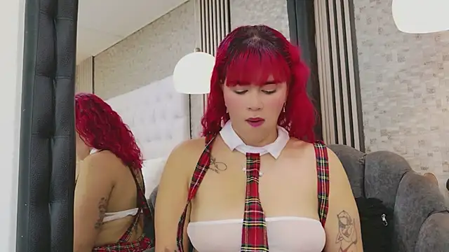 CherryTayloor Adlı Modelin Canlı XXX Sohbeti