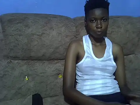 Chat +18 de prettyy_joy ao vivo