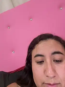 Chat soba uživo modela Acinorev2