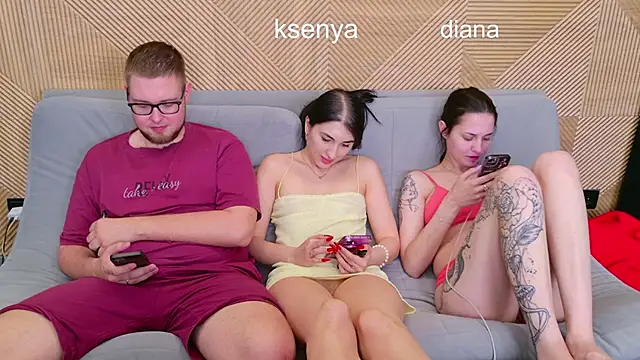 Ksenny 在線直播表演