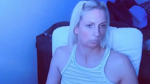 SexyJulia21 Webcam-Show