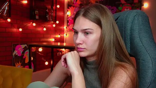 Sweet_Emilya: онлайн-секс-чат