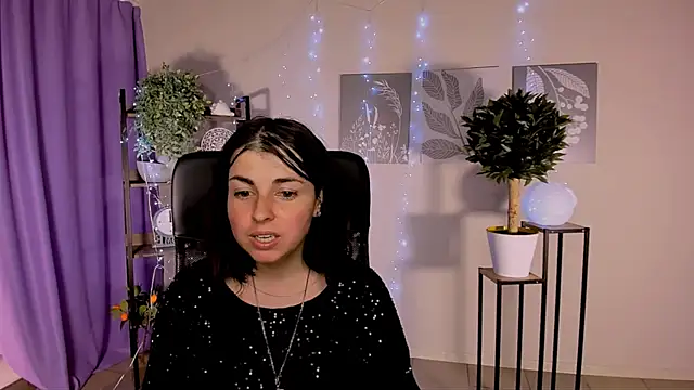 MartaEdams: απευθείας συνομιλία ΧΧΧ