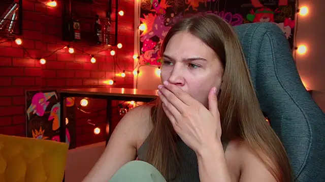 Sweet_Emilya Chat XXX in diretta