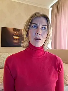 stellahere8 Live XXX Chat