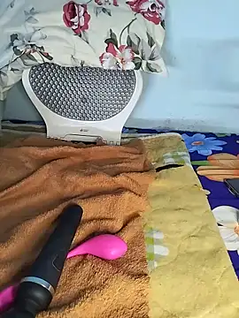 Zu_naa live XXX chat
