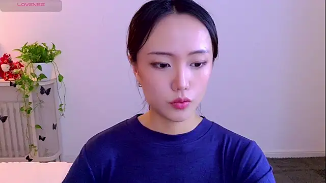 yufenna Chat XXX live