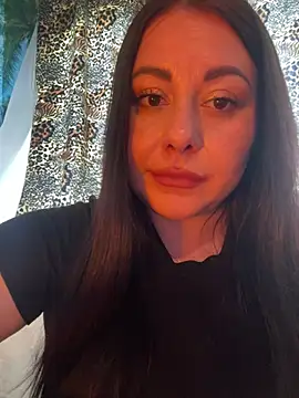 DaisyStreet's Live XXX Chat