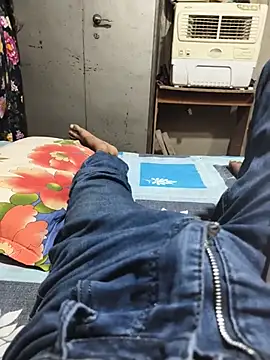Salmabegum12 webkamerás műsora