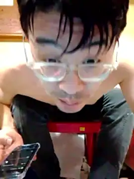 o0-69o Show Webcam