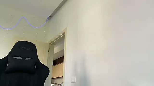 PrincesSsLilu's Webcam Show