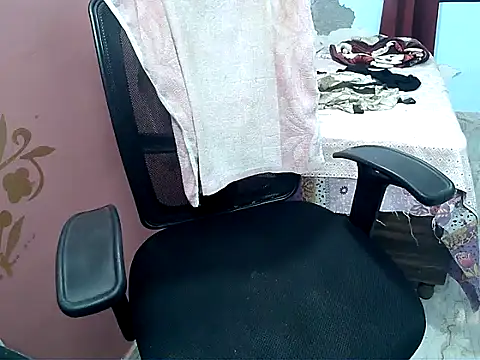 Nagma_housewife's Live XXX Chat