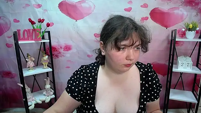 Chatroom XXX en direct de NeonilaLisova