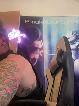 Smokebluntafterblunt Adlı Modelin Web Kamerası Şovu